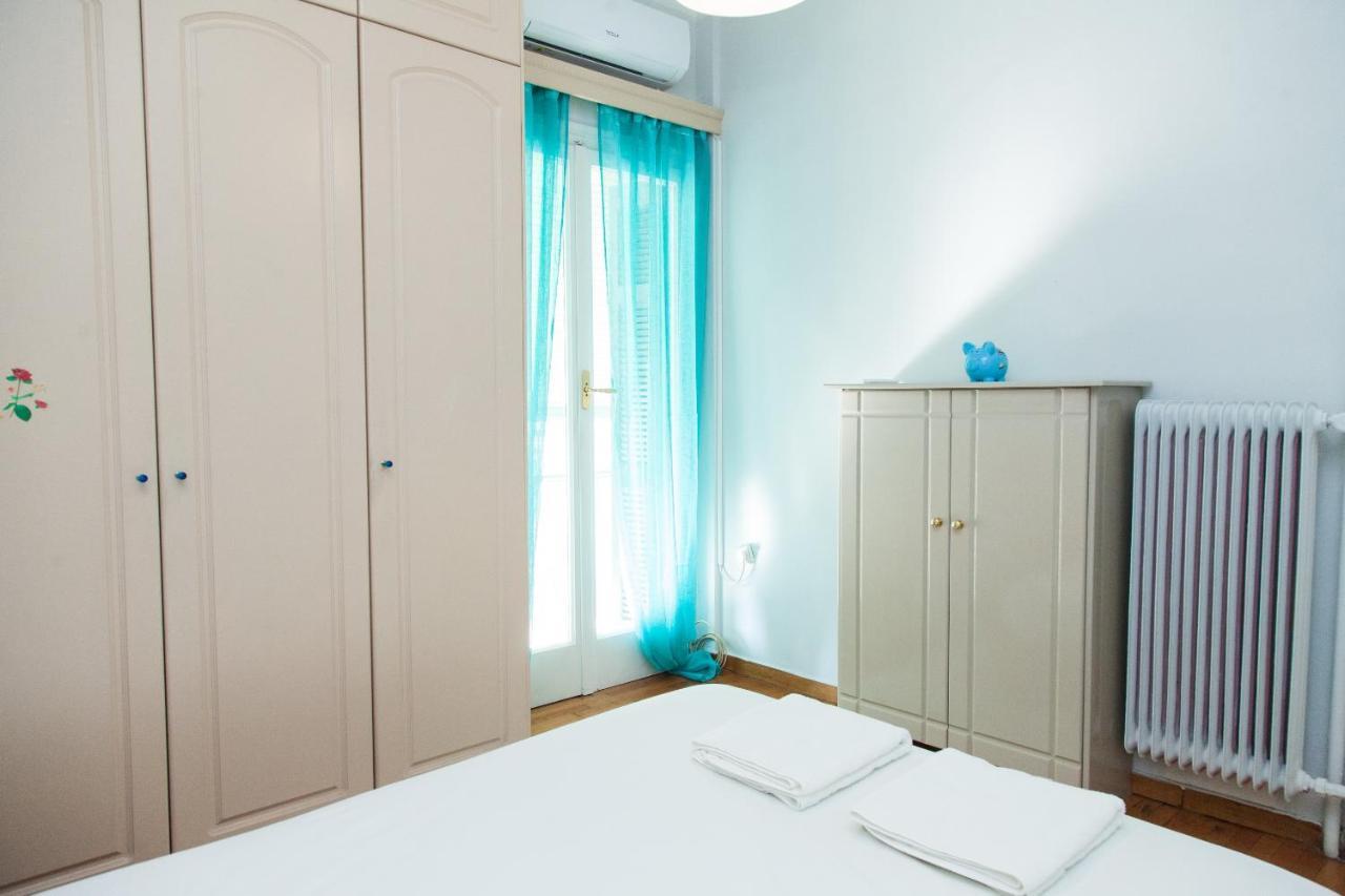 Brand New, Cheerful Apartment In Central Атина Екстериор снимка
